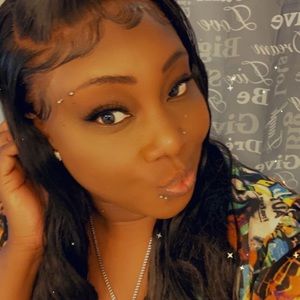 Meet your Posher, Shaquanna